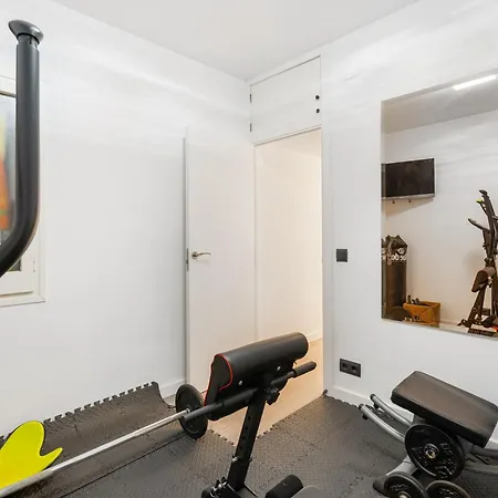 Your In Office & Gym & Parking Free Apartment *