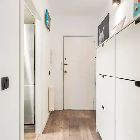 Apartment Your In Office & Gym & Parking Free